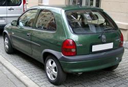 OPEL CORSA green