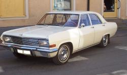 OPEL DIPLOMAT E interior