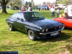 OPEL GT MANTA red