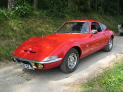 OPEL GT red