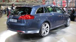 OPEL INSIGNIA blue