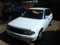 OPEL KADETT 1.1 white