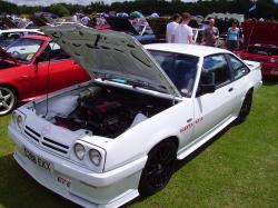 opel manta