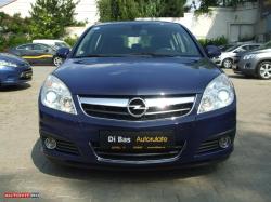 OPEL SIGNUM silver