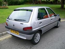 PEUGEOT 106 silver