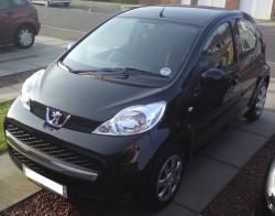 PEUGEOT 107 black