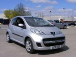 PEUGEOT 107 silver