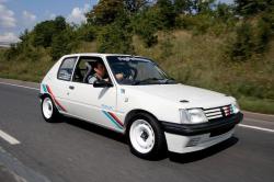 PEUGEOT 205 white