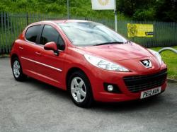 PEUGEOT 207 1.4 red