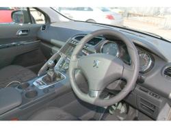 PEUGEOT 3008 1.6 green