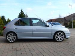 PEUGEOT 306 1.4 interior