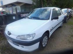 PEUGEOT 306 1.4 white