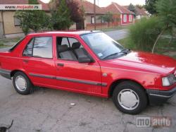 PEUGEOT 309 1.3 red