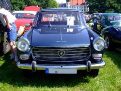 PEUGEOT 404 silver