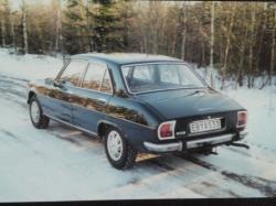 PEUGEOT 504 brown