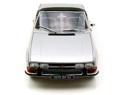 PEUGEOT 504 silver