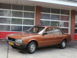 PEUGEOT 505 brown