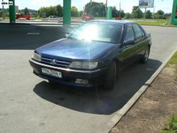 PEUGEOT 605 2.0 green