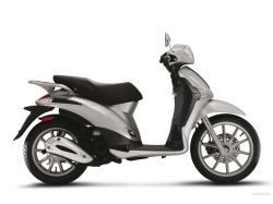 PIAGGIO LIBERTY 125 silver