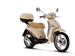 PIAGGIO LIBERTY red