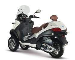 PIAGGIO MP3 brown