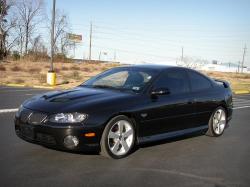 PONTIAC GTO black