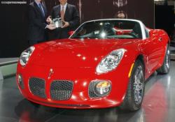 PONTIAC SOLSTICE red