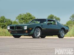 PONTIAC TRANS green