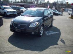 PONTIAC VIBE black