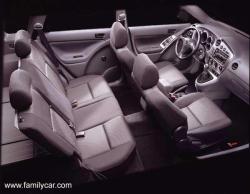 PONTIAC VIBE interior