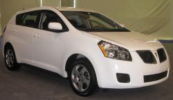 PONTIAC VIBE white