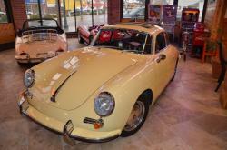 PORSCHE 356 1600 interior