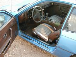 PORSCHE 924 blue