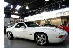 PORSCHE 928 5.4 red