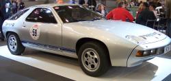 PORSCHE 928 silver