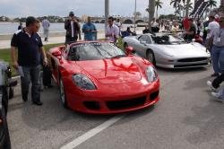 PORSCHE CARRERA GT red