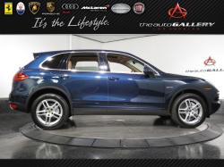 PORSCHE CAYENNE 3.0 blue