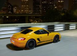 PORSCHE CAYMAN green