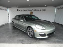 PORSCHE PANAMERA 3.6 green