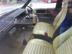 RENAULT 12 interior