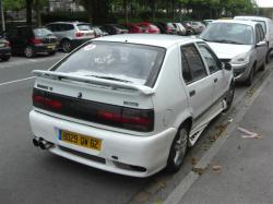 RENAULT 19 white