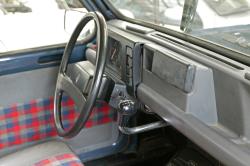 RENAULT 4 interior