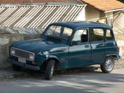 RENAULT 5 green