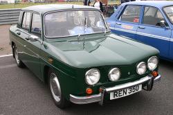 RENAULT 6 green