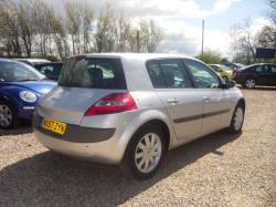 RENAULT 6 silver