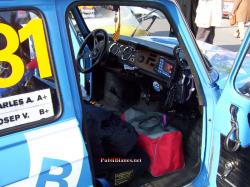 RENAULT 8 interior