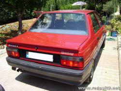 renault 9 broadway