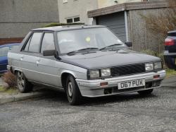 RENAULT 9 BROADWAY silver