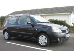 RENAULT CLIO 1.2 black