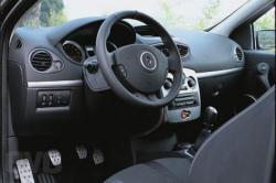 RENAULT CLIO interior